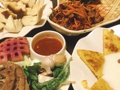 -吉祥圣雪藏餐