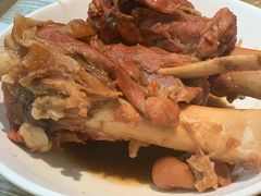 金牌酱棒骨-上关雪東北菜(中房金谊店)