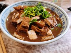 卤煮火烧-门框胡同百年卤煮(新街口店)