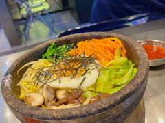 -哈哈碳都·牛肋条无限自助烤肉(台江万达店)