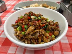 -新李记 · 口味菜馆(南郊公园店)