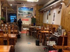 -滇香肴·云南菜蒸汽石锅鱼(云南北路店)