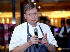 -AZUR聚(香格里拉饭店)