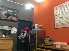 -左左香老潼关肉夹馍(龙山一路店)