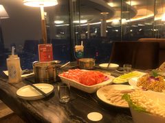 -云中捞高空旋转餐厅(商茂世纪广场店)