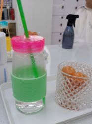 -虫二·专注健康烫染沙龙