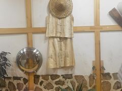 -锅老头海鲜铁锅炖