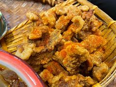 -爆炸头阿姨小四川正宗川味小吃(无任何分店)