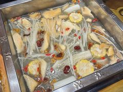 菌菇火锅-沱江鱼府(丽江店)