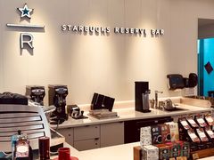 -星巴克臻选(上海淮海百盛购物中心店)