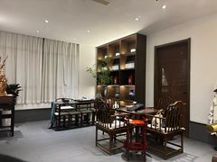-梅花香里大酒店(郁金香路店)