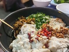 豆花米线-滇道云南特色料理(康定路店)