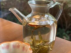 -荷风细雨·中国茶宴(碧云店)