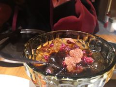 草莓冰粉-十三式重庆江湖菜(金茂览秀城店)