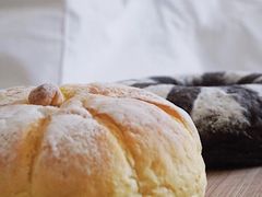 -小蜜蜂·Bakery&Coffee(翰子花园店)