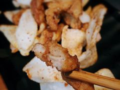 摇滚小酥肉-炉小二铜锅牛蛙•川湘菜(三里屯店)