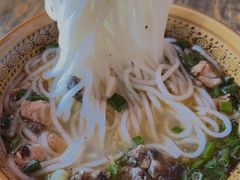 -正宗李家土鸡米线店