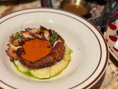 -BROWNSTONE布朗石西班牙餐厅(富城店)