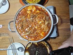 -百年石锅饭·朝鲜族传统民餐