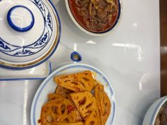 -邱芳粉店(迎宾大道旗舰店)