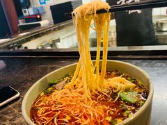 -臻老板牛肉面(光华路SOHO店)