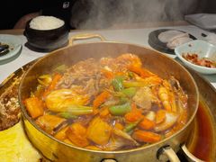 -猪啊牛呀羊啊铜盘烤肉(正大广场店)