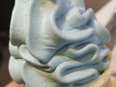 -麦当劳(龙洞店)