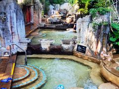 -海口观澜湖火山温泉谷