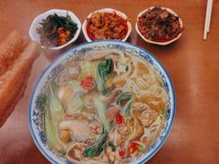 -邱芳粉店(迎宾大道旗舰店)