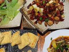 -滇香肴·云南菜蒸汽石锅鱼(云南北路店)