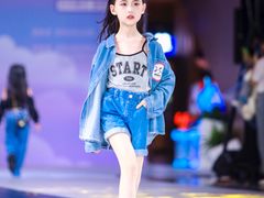 -潮童星少儿模特形体培训(郑州总校)