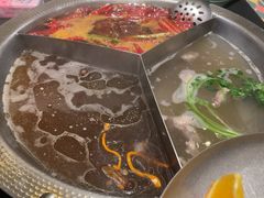 -廖掌柜·重庆鲜货火锅(上海首店)