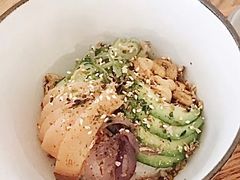 三文鱼波奇饭-小食院简餐厅
