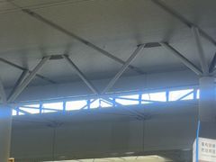 -麦当劳(上海虹桥站30B检票口楼上)