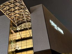 -LuOne凯德晶萃广场(徐家汇路店)