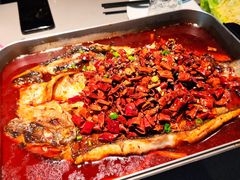 麻辣烤鱼-半天妖|烤鱼·冒烤鸭(汉中吾悦广场店)