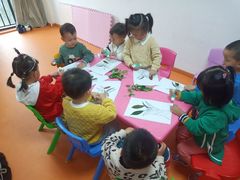 -哈奋儿童科技营乐高托班机器人(闲林校区)