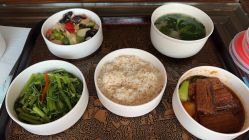 -琅悦月子会所(香格里拉旗舰店)