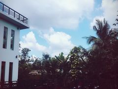 -Neary Khmer Restaurant