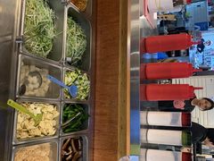 -江南猪肉商会无限续吃(弘大店)