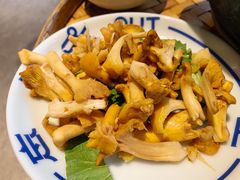-一坐一忘云南菜(嘉里中心店)