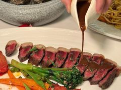 -普朗姆生蚝牛排馆 The Plump Oyster(成都摩方购物中心店)