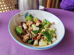 -湖泉水云间餐厅·弥勒地道菜(B座店)