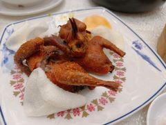 乳鸽-龙的酒楼·手工早茶·顺德菜(近良路店)