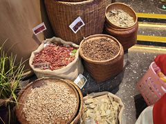 -晓宇重庆火锅(西安荟聚店)