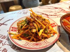 -耙吉吉川味小酒馆(本地人回头店)