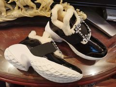 -Roger Vivier(北京SKP店)