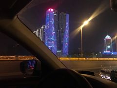 -万达广场(龙湖店)