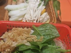 -黔滚滚贵州牛肉火锅·酸汤火锅(创意园店)