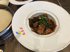 卤鸭头-龙聚德北京烤鸭(沙坪坝华宇A馆店)